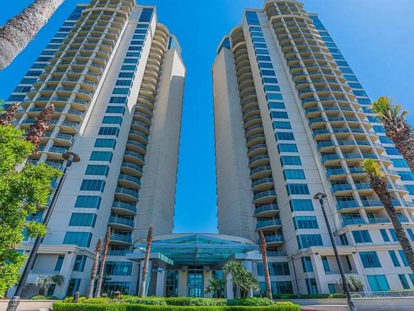 $100 / 2br - TWO balconies including BAY and BEACH views (Galveston)63611864694657120