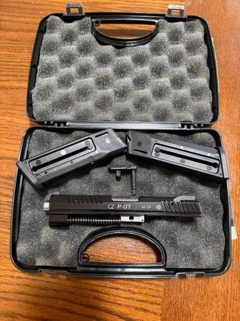CZ P-07 22LR Kadet Kit 1