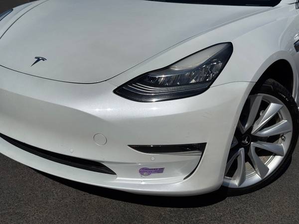 2018 Tesla Model 3 **PRICE REFLECTS $4000 EV CREDIT** SKU:26576 Tesla - $16,999 (San Diego Auto Finders)63440304698115122