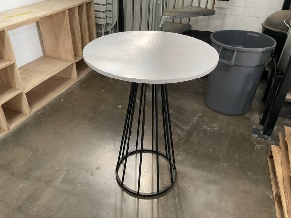 LumiSource Round Table - For Sale 1