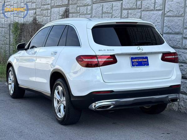 2018 Mercedes-Benz GLC - ¡Cómpralo aquí, paga aquí! - $17,664 (Atlanta)63620528683139123