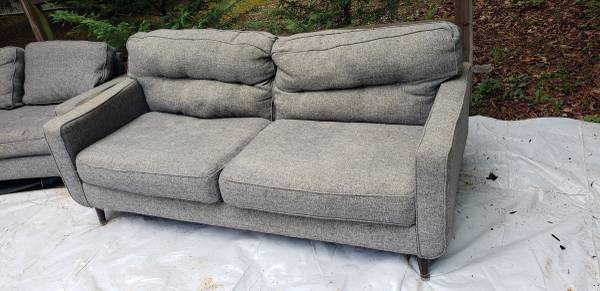 Free Sofa 1