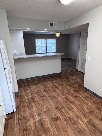 1 Bed for 3/27 Move 1