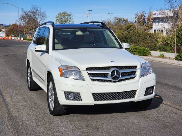 2011 GLK 350 White - $8,995 (Sorrento Valley)63616056254337122