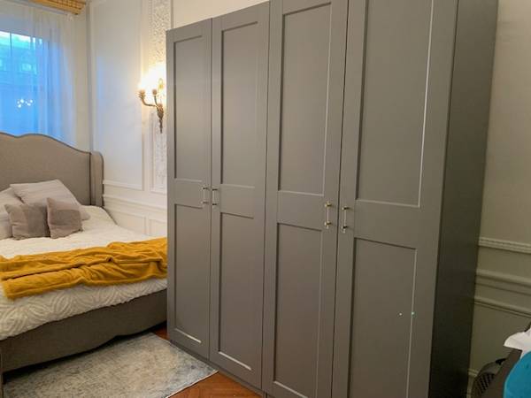 $3,150 / 1br - Mission Hill Studio/1 Bath | Elevator Building w/ Laundry & Heat (Back Bay)63810087578241123