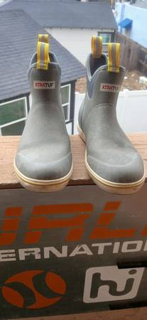 Men's Xtra Tuff 6 inch waterproof fishing boots size 11 Grey 1