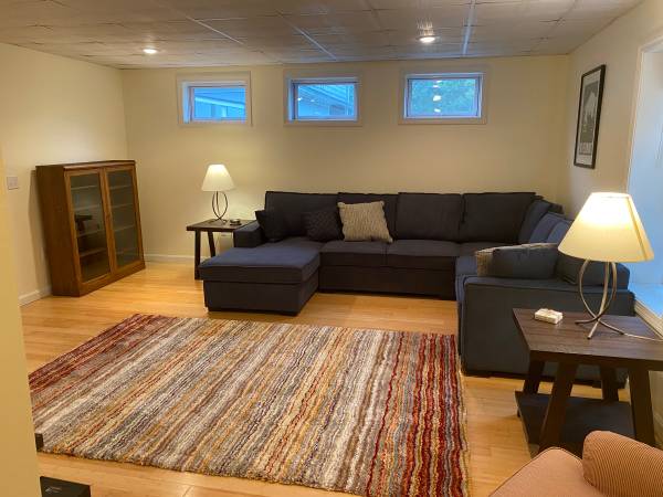 $2,000 / 1br - 1000ft2 - 139 South Main St Waterbury Vt (Waterbury)63784706689153122