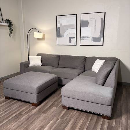 Living Spaces Gray Sectional Couch DELIVERY WITHIN A WEEK 1
