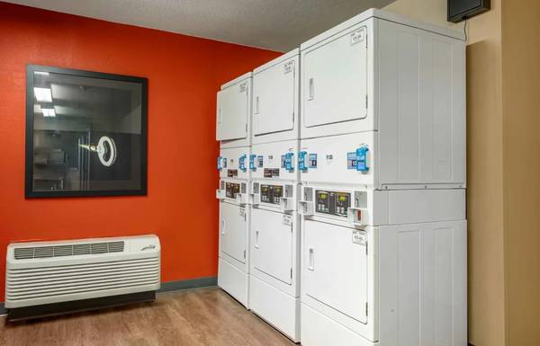 $529 / 1br - Tour Today, Check In Today - No Lease Needed! (520 North Bell Avenue, Carnegie, PA)64013365952003124