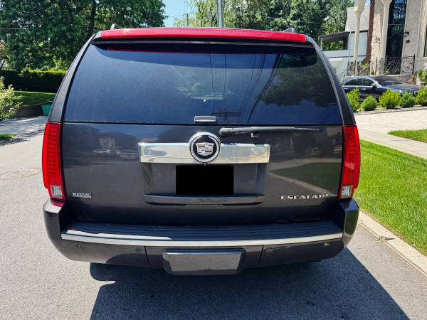 ************** 2010 CADILLAC ESCALADE PREMIUM AWD *************** - $3,99563617982685699124