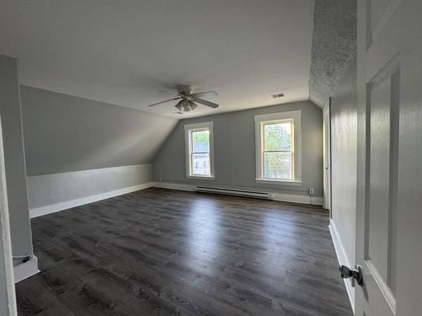 $2200.00 / 3br - 1100ft2 - 281-283 Bridge st, Unit 3, Manchester, NH63931923852163121