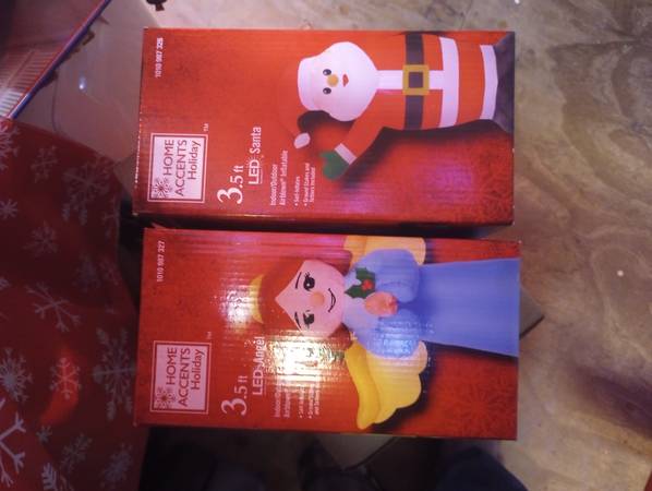 Home Accents 3.5' Inflatable Angel or Santa 1