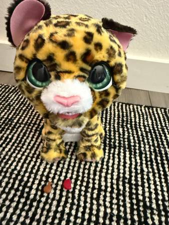 Lolly The Leopard Interactive Toy 1