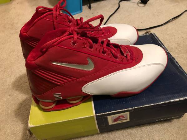 Brand new never used nike Shocks 1