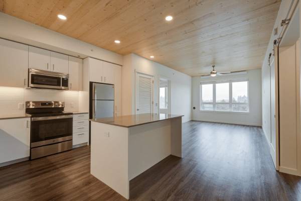$1,810 / 1br - End of Summer Sale at The Quarry! (Hillsboro)63777340835969124