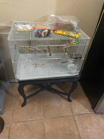 Bird cage bundle and stand 50$ 1