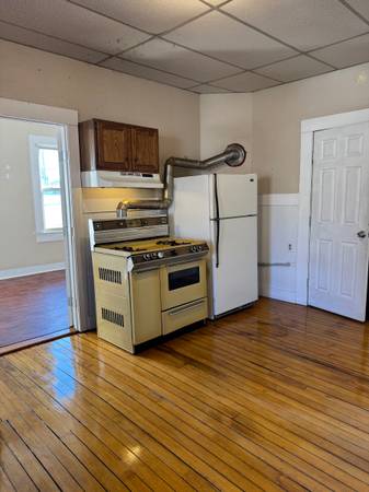 2 Bedroom  1 bathroom apartment Manchester 1