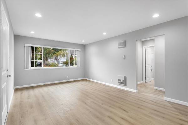 $2,700 / 2br - 1212 Regent St #B - 2 bedroom | 1 bathroom (alameda)63880013711747122