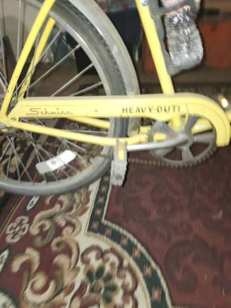 Schwinn Beach Cruiser 1