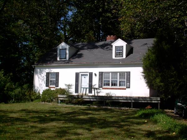 $1,500 / 1br - furnished in law apt in secluded waterview home (Saint Mary's County)63882464582017121