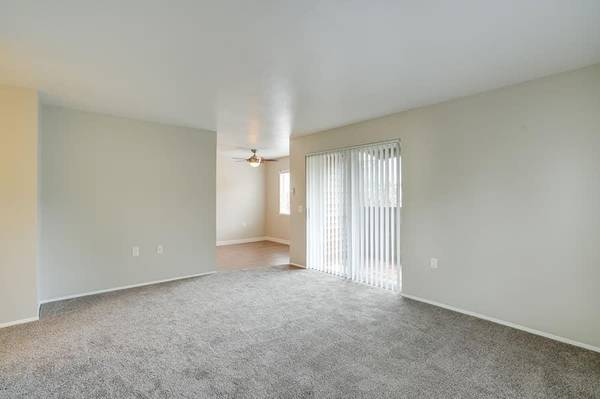 $1,740 / 2br - 975ft2 - One Month FREE On Select Homes At Township! Call Today! (Canby)63672529917443121