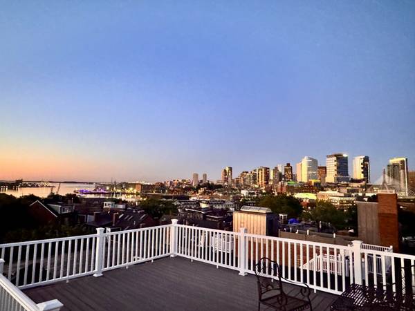 $4,500 / 2br - Charlestown 2 Bed/1 Bath Penthouse | Monument Sq (Charlestown)64213550671490120