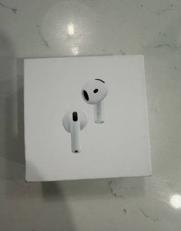 Apple AirPods (4th Generation) w/ ANC Active Noise Cancellation - MXP93LL/A with 1