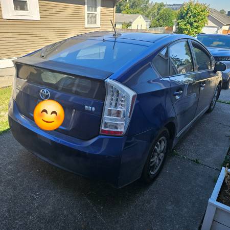 2011 Prius 190,000 millas - $3,50063623099490179120