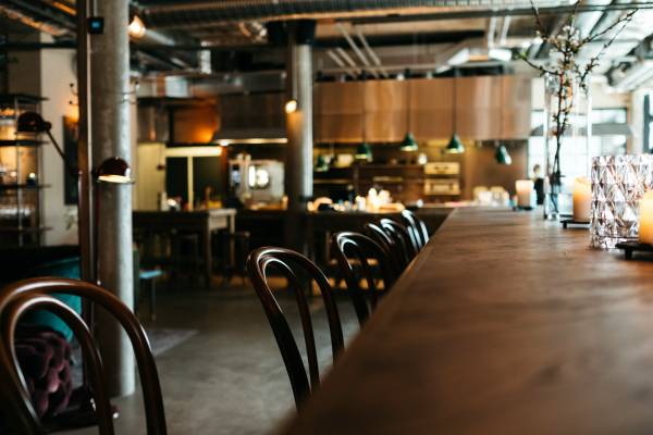 Laval -- Turnkey bistro with exceptional profitability 1