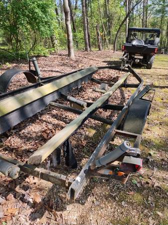 15 Foot Boat Trailer- Lowered Price - $400 (Clinton)62926967476225122