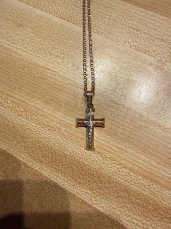 Gold cross 1