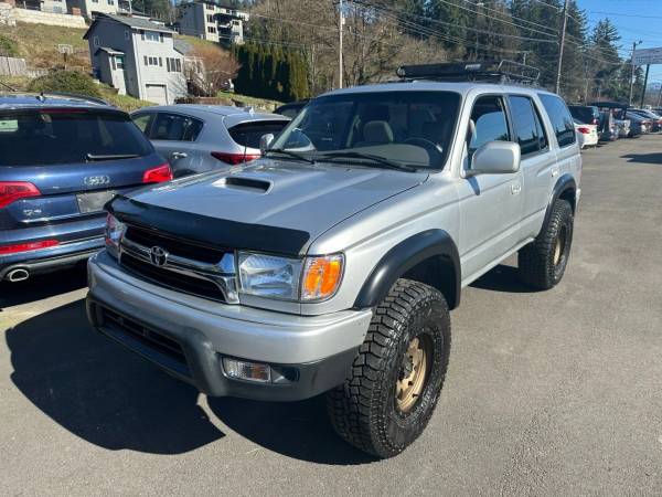 2001 Toyota 4Runner 4x4 4WD 4 Runner SR5 Sport Utility 4D SUV - $10,495 (Free Shipping 300 Miles!)63435628022531124