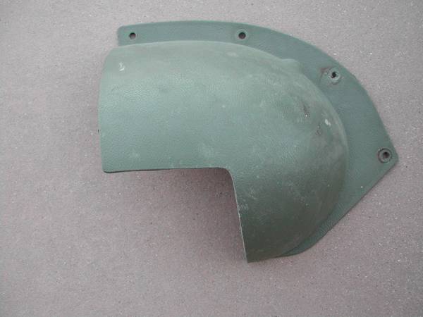 1970 - 1972 CAMARO w/AC RH OEM Kick Panel Vacuum Actuator Cover 1