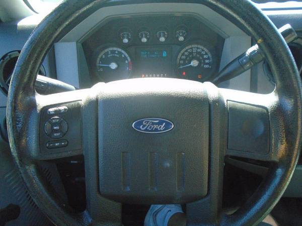 2014 Ford F250 REG CAB - Photo 13