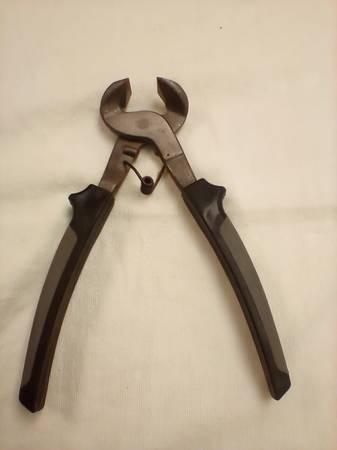 Ceramic tile nipper 1