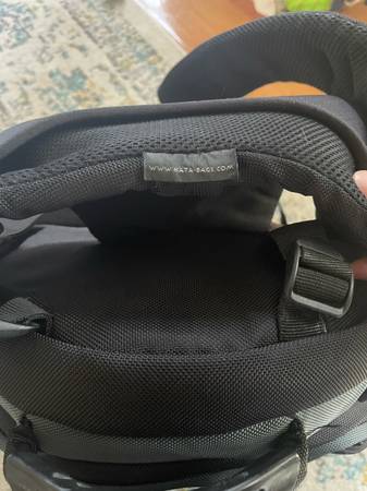 Mochila para cámara de gama alta con compartimento para portátil - $50 (Gaithersburg)63470449467777122