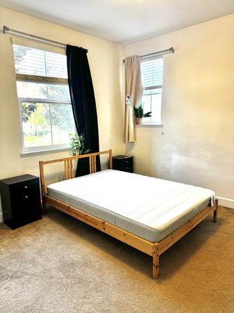 $1,390 MASTER BEDROOM - full privacy, separate floor (milpitas)63806863584001120