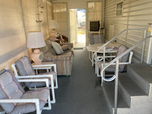 $1,395 / 1br - Fully furnished 1/1 Mobile home short or long term (rockledge)63823722707713121