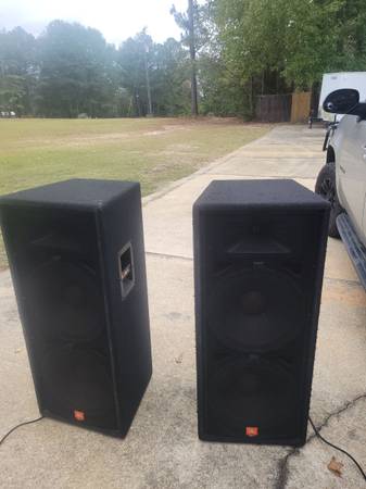 Peavy 100 columns 1
