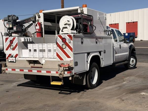2016 Ford F-550 Chassis XLT - Photo 7