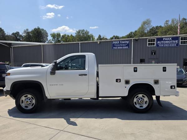 2020 Chevrolet Silverado 2500 - Photo 2
