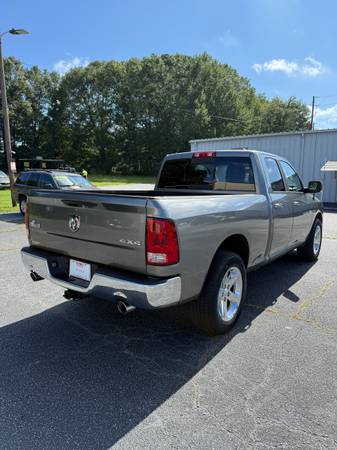 Ram 1500 Crew 4WD de segundo propietario - $16,500 (Loganville)63491772985089121