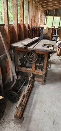 Antique William H. Field Co. Industrial Cast Iron Table Saw - Vintage 1