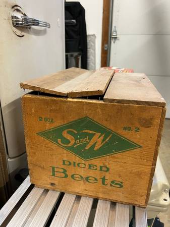 Caja de madera vintage de S&W - $25 (Salem)63435547668995121