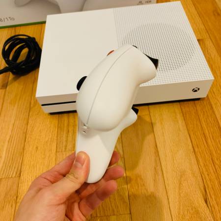 Xbox One S Console with 1 Controller - $150 (Armonk)63471343192961124