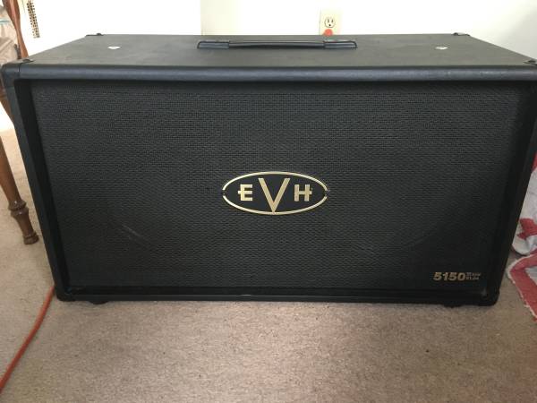 EVH 5150iii 2x12 Cab 1