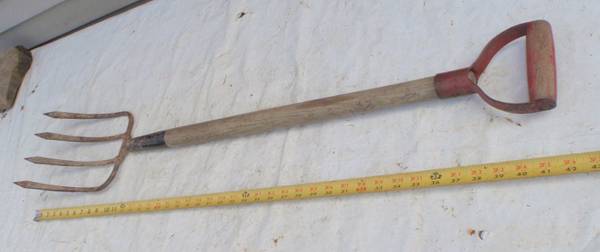 Potato Fork Pitchfork 1