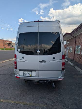 2008 Airstream Insterstate (Sprinter 3500 diésel turbo, cabina extendida) - $54,000 (Park Hill)63612611687809121