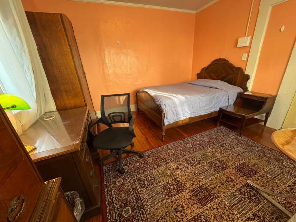 $1,250 / 1br - 170ft2 - Habitación individual amueblada TODOS LOS SERVICIOS INCLUIDOS - Cerca de UCBerkeley y BART (berkeley)63667924807299120