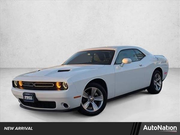2022 Dodge Challenger SXT  AUTONATION 1